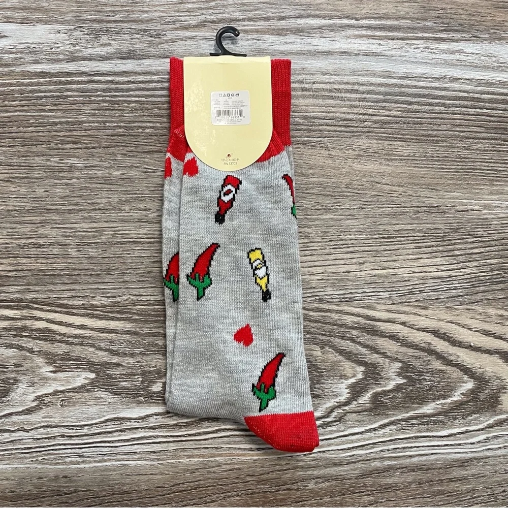 Socktopia Gray Novelty Crew Socks Here To Spice Things Up Size 10-13 NWT